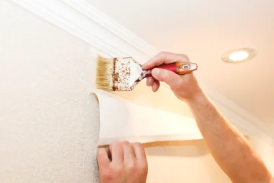 Pose de papier peint à Corgengoux — revêtements muraux et toiles de verre